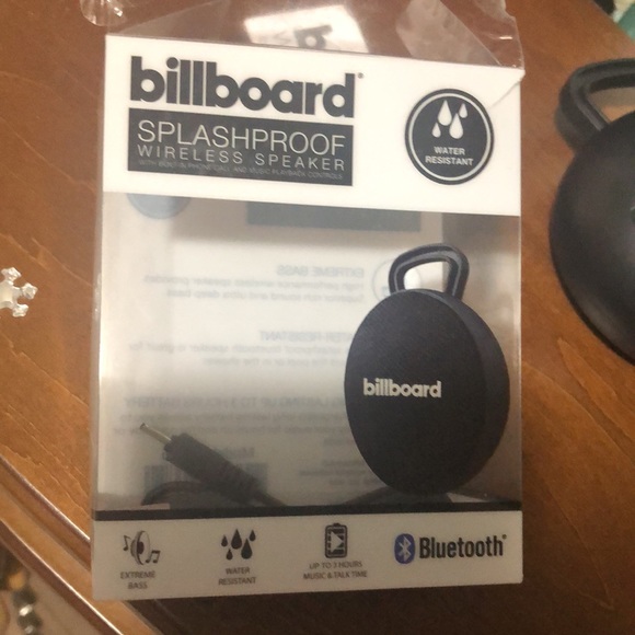 Wireless Bluetooth speaker - Picture 5 of 7